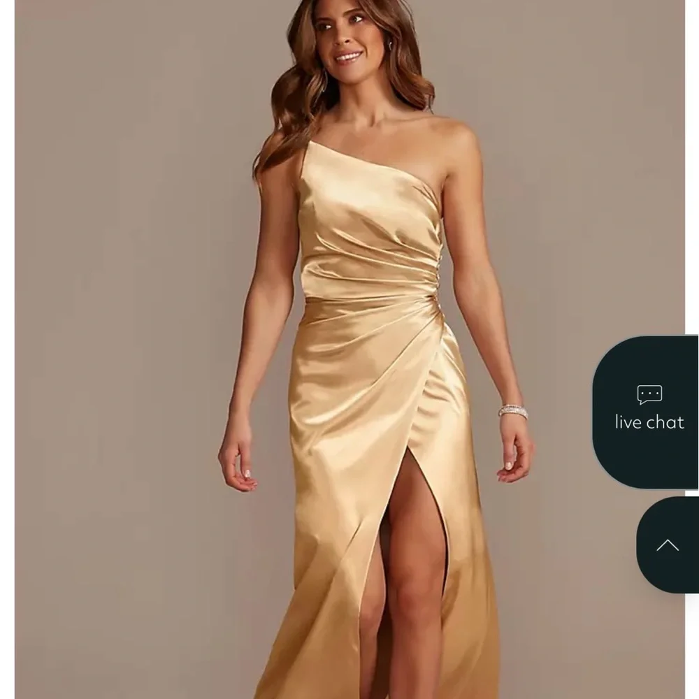 David’s Bridal - Galina Signature - Charmeuse Draped One-Shoulder Dress - Picture 1 of 2